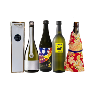 SakeTrend Holiday Set 720ML X 3 Sake Bottles (Gift bags and one gift included)
